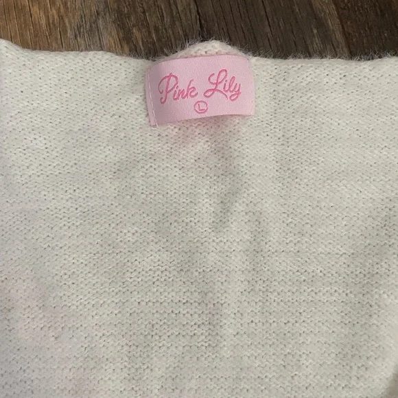 Pink Lily White Heart Patterned Sweater LARGE - Picture 2 of 2